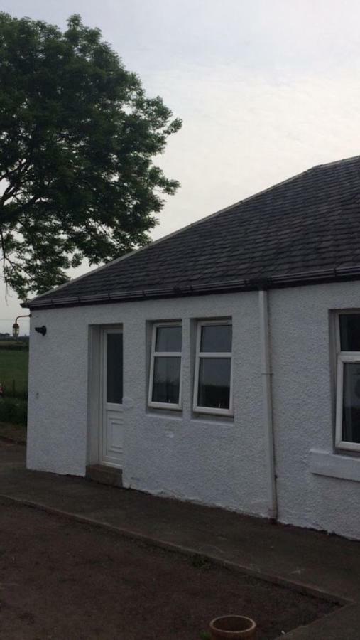 Ayrshire Cottage Kilmarnock Exterior photo